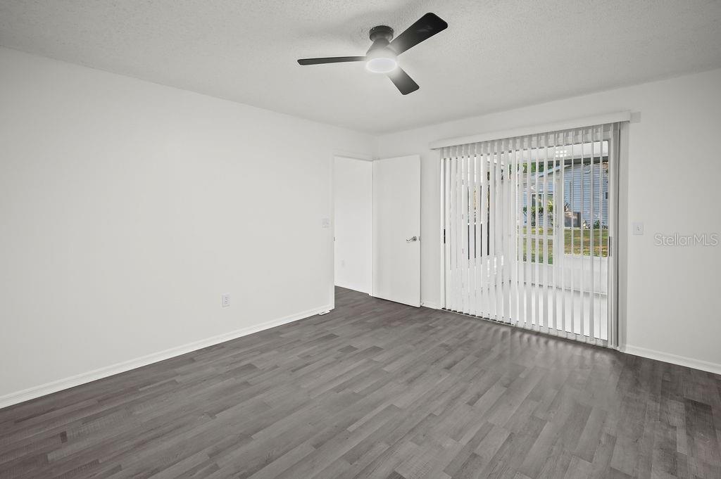 Image 15 of 25 For 10337 176th Street