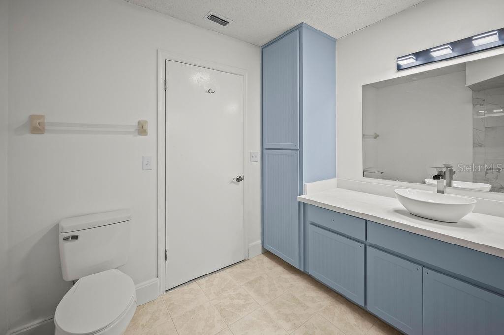 Image 23 of 25 For 10337 176th Street