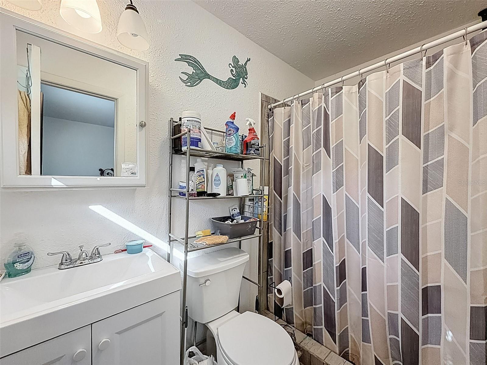 Image 18 of 33 For 6982 Sedalia Court