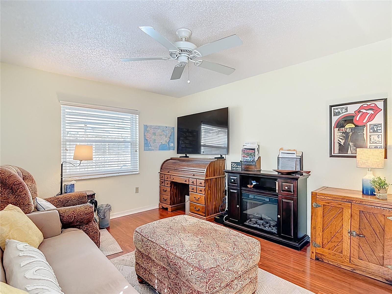 Image 25 of 58 For 1353 Finland Drive