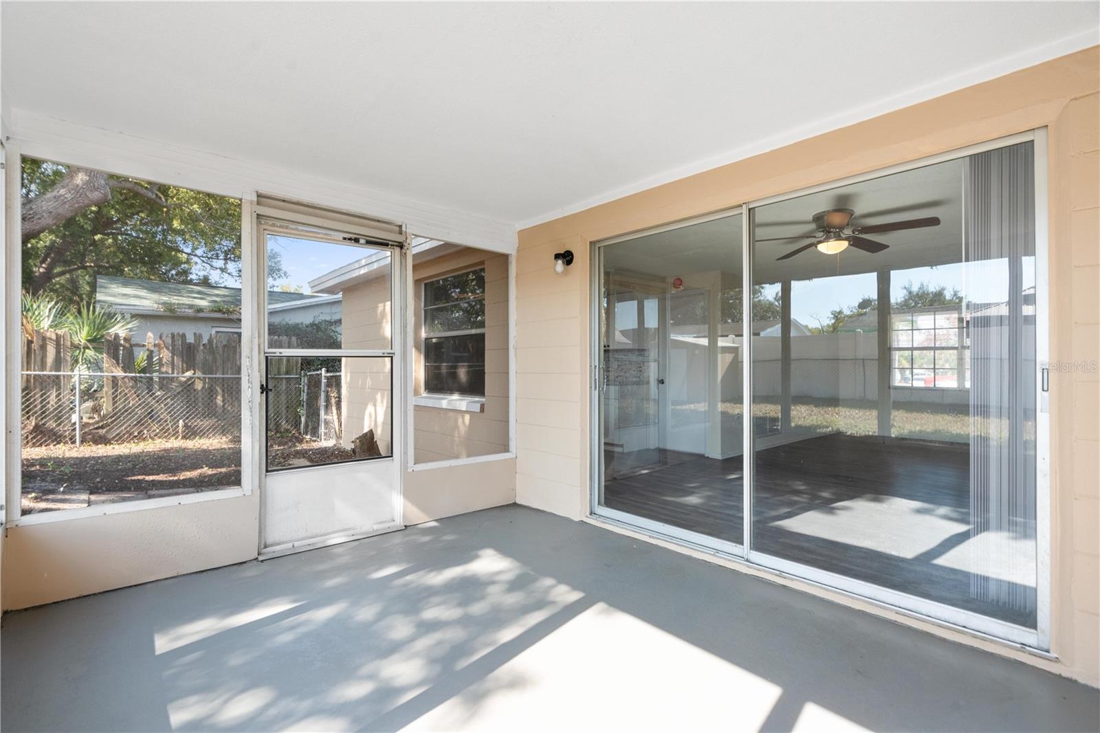 Image 20 of 27 For 7130 Fox Hollow Drive