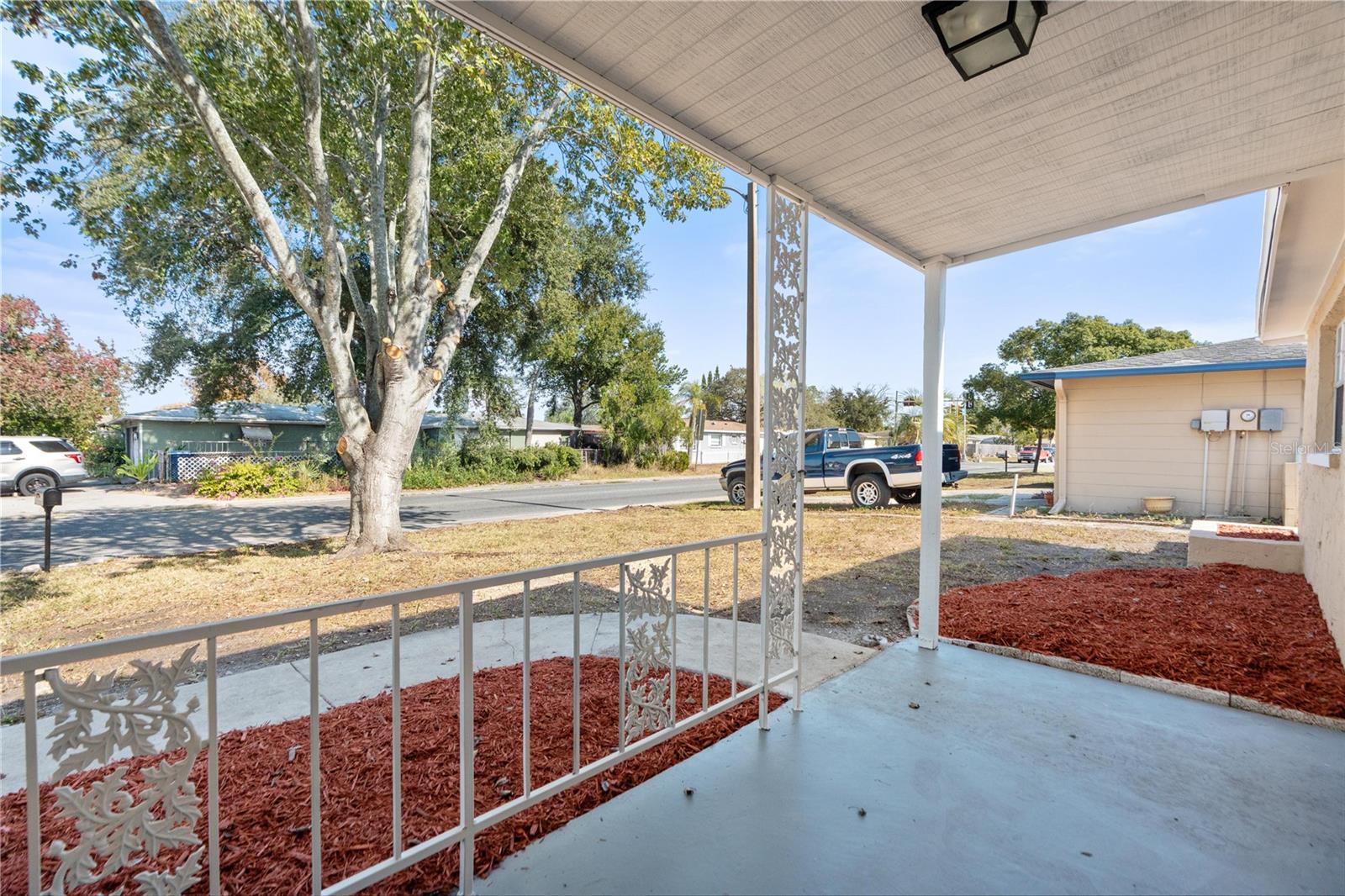 Image 3 of 27 For 7130 Fox Hollow Drive