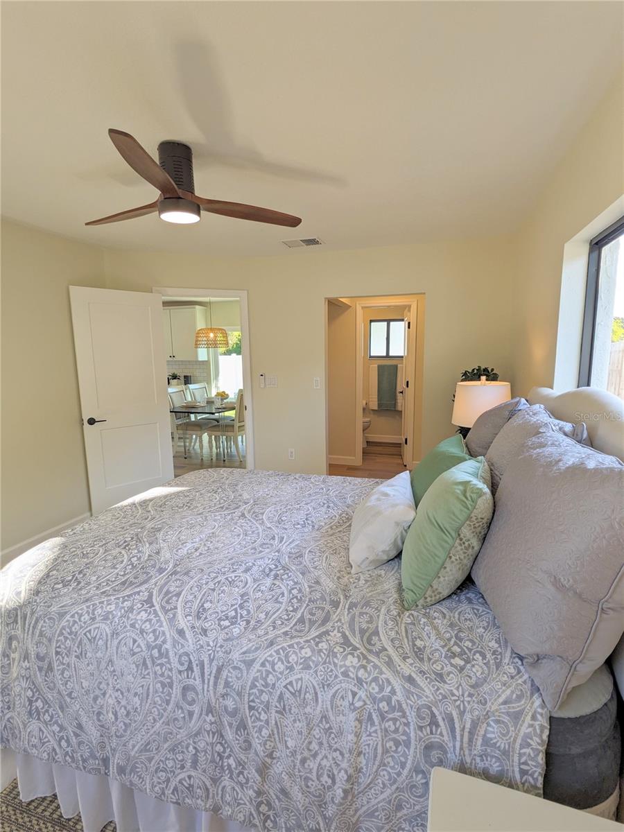 Image 16 of 34 For 780 Green Valley Road