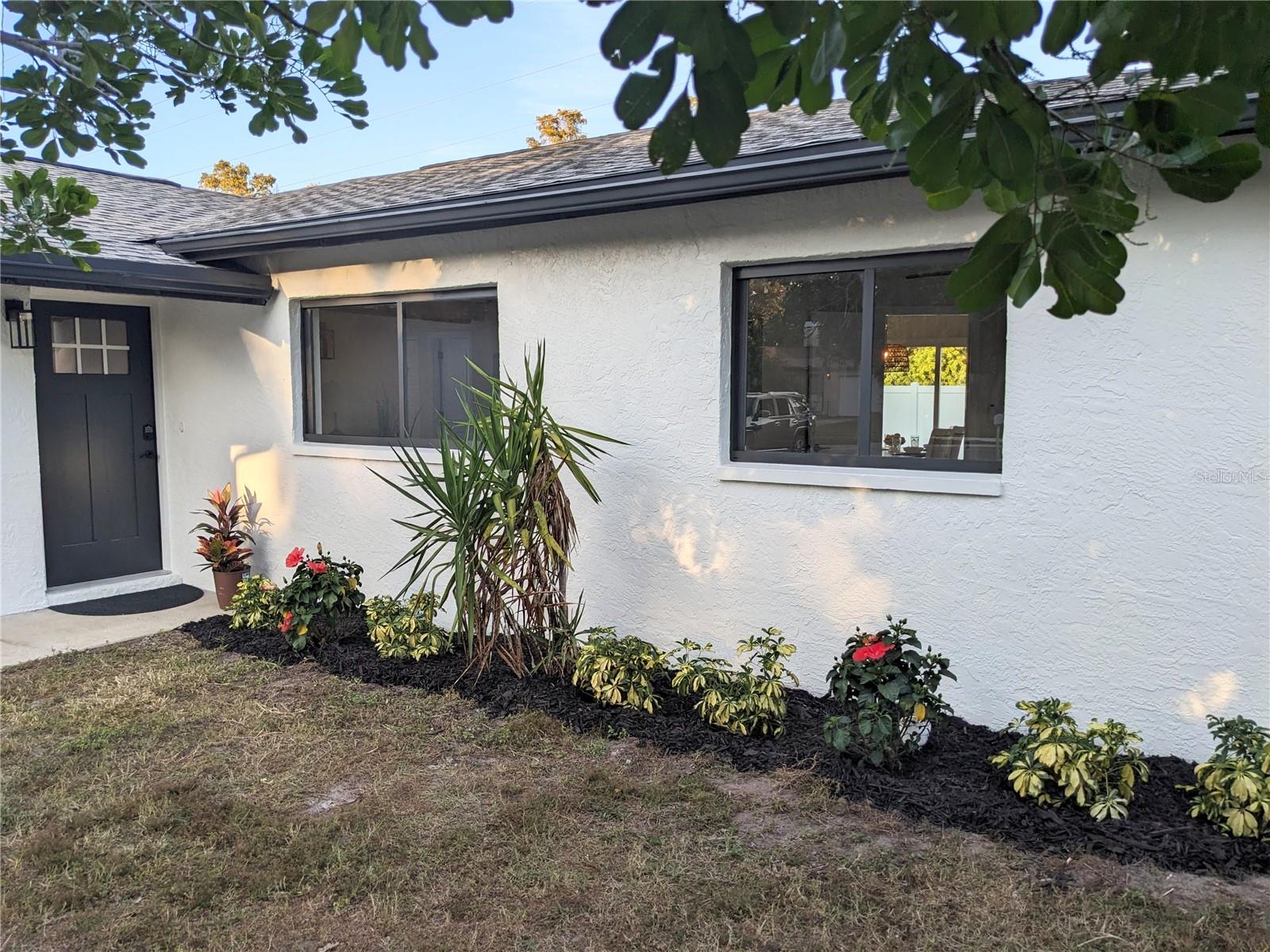 Image 2 of 34 For 780 Green Valley Road