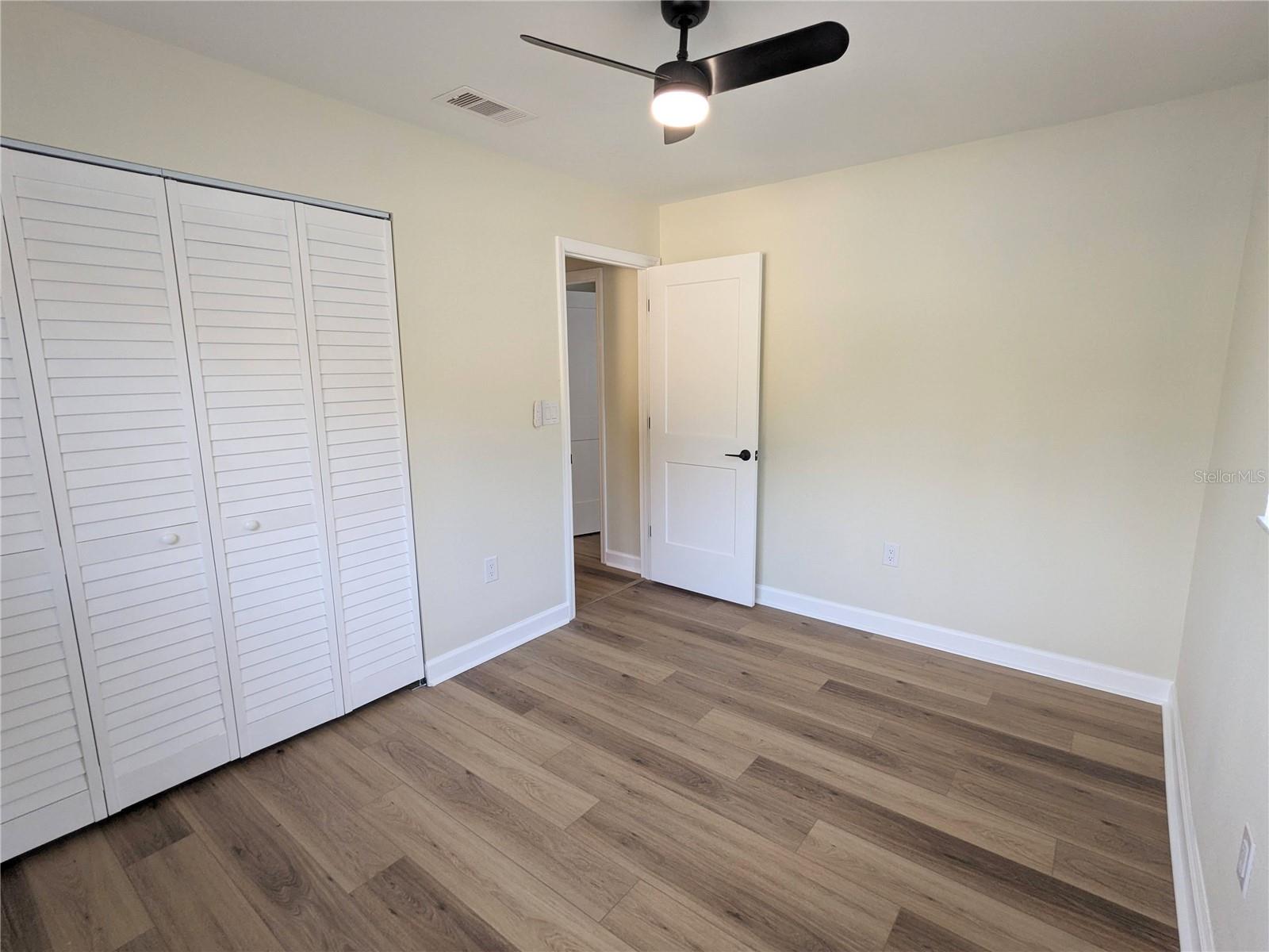 Image 24 of 34 For 780 Green Valley Road