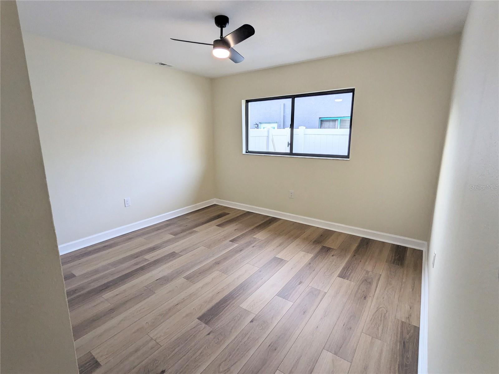 Image 25 of 34 For 780 Green Valley Road