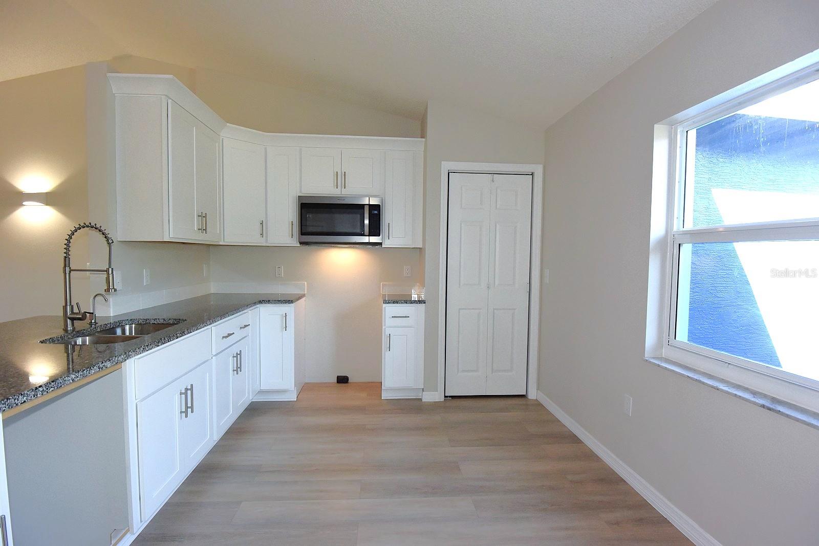 Image 11 of 33 For 8031 Gabriel Drive