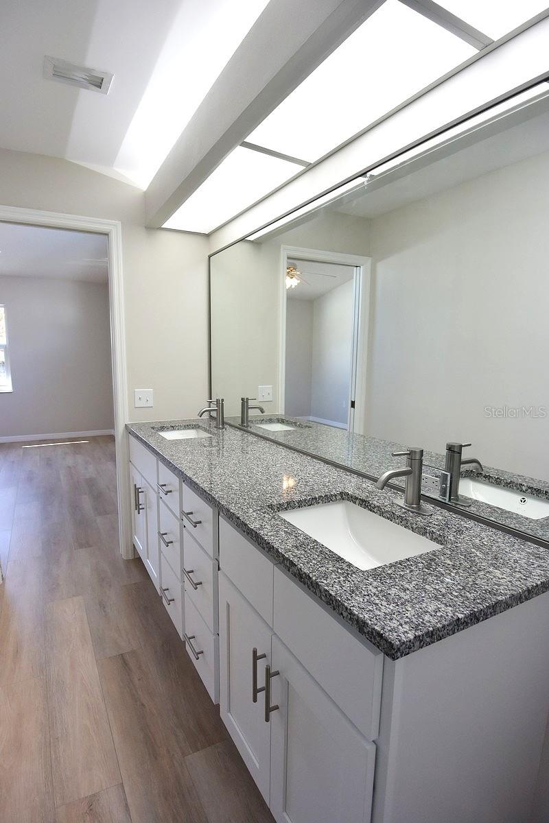 Image 19 of 33 For 8031 Gabriel Drive