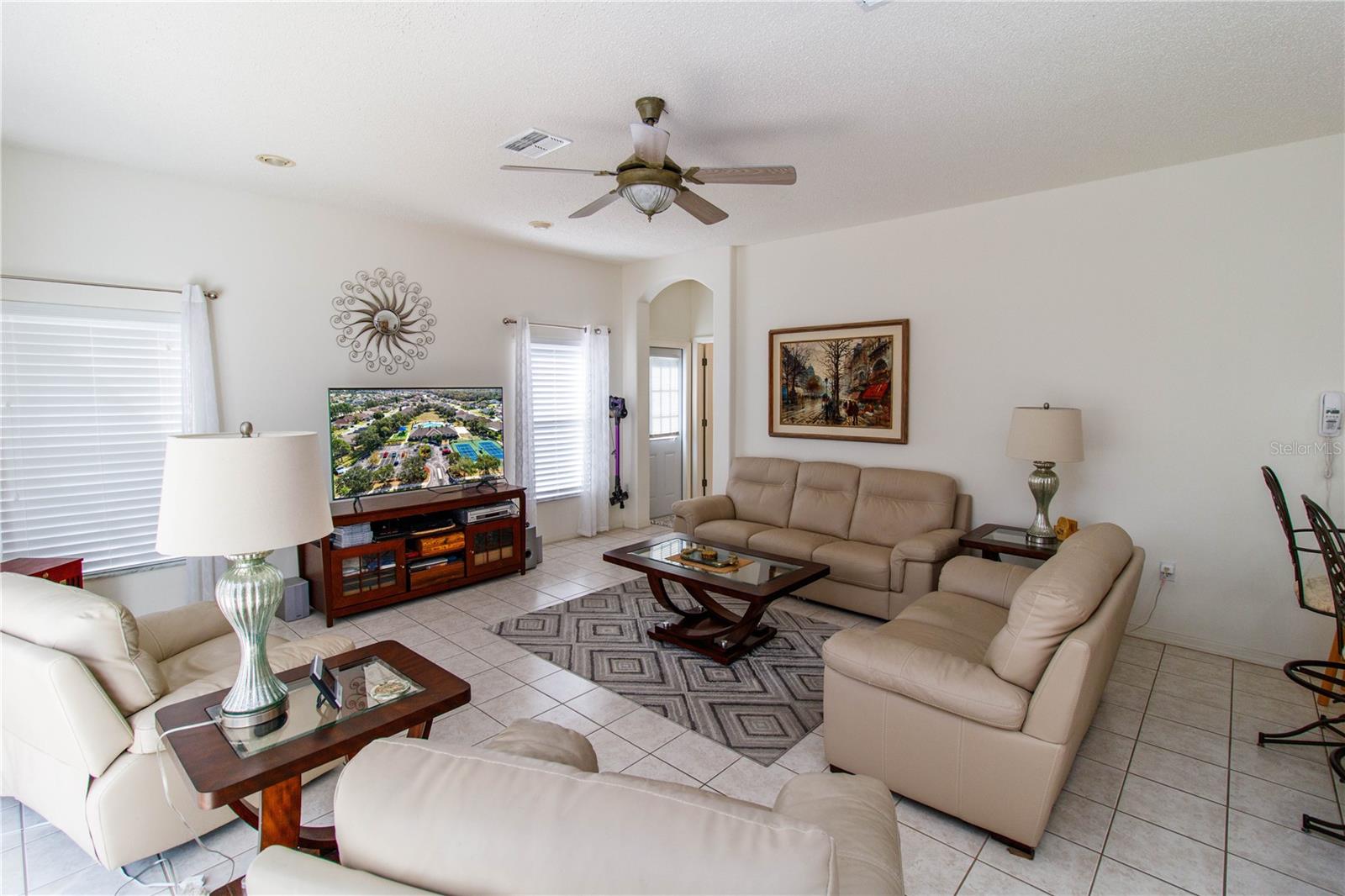 Image 14 of 48 For 2633 Timacqua Drive