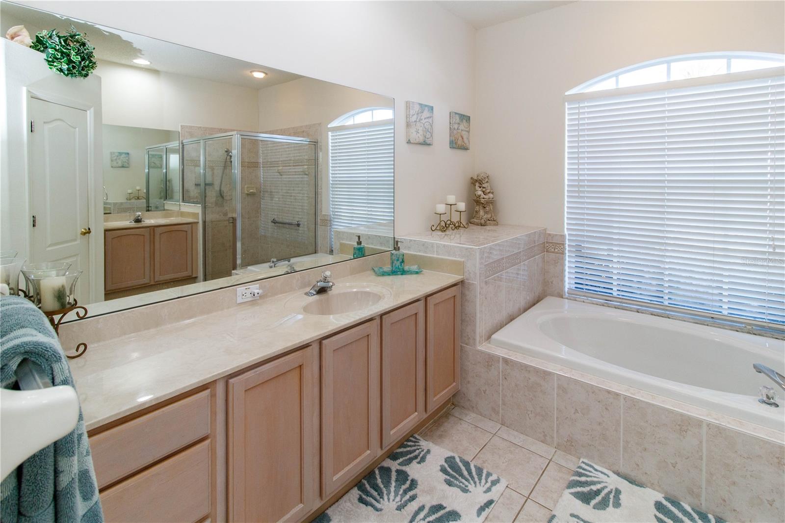 Image 29 of 48 For 2633 Timacqua Drive