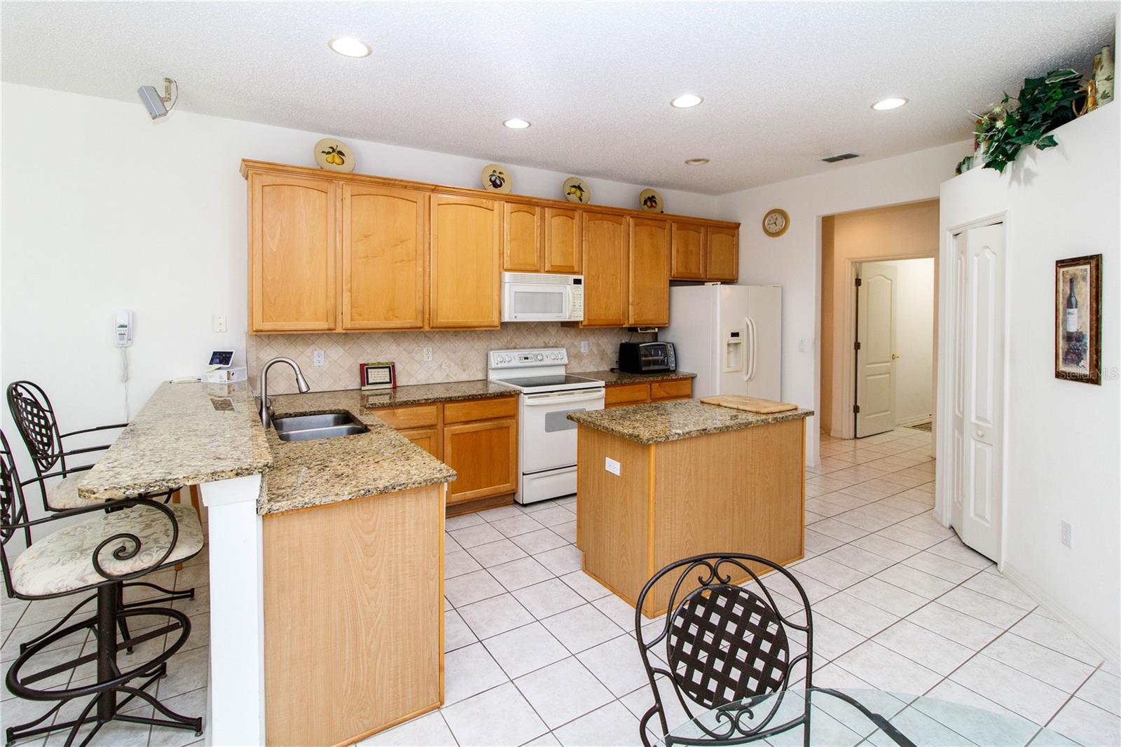 Image 8 of 48 For 2633 Timacqua Drive