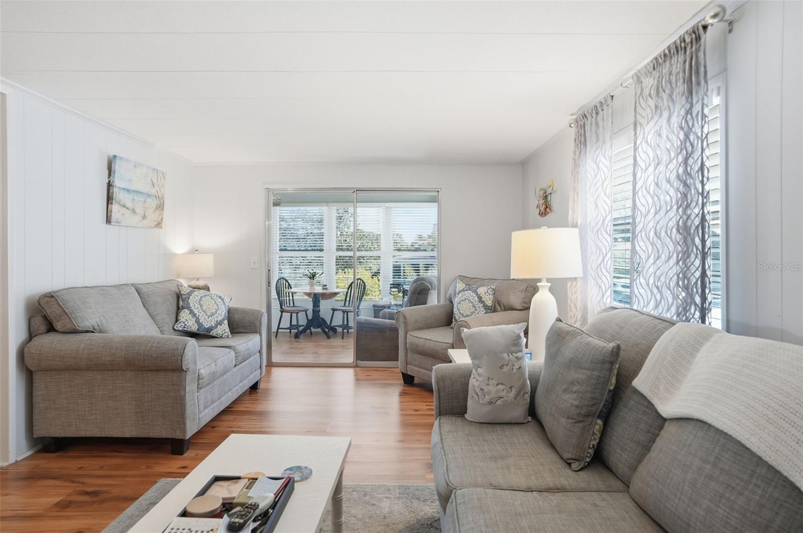 Image 20 of 40 For 7429 Morelli Avenue