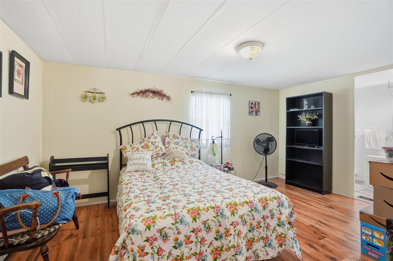 Image 28 of 40 For 7429 Morelli Avenue