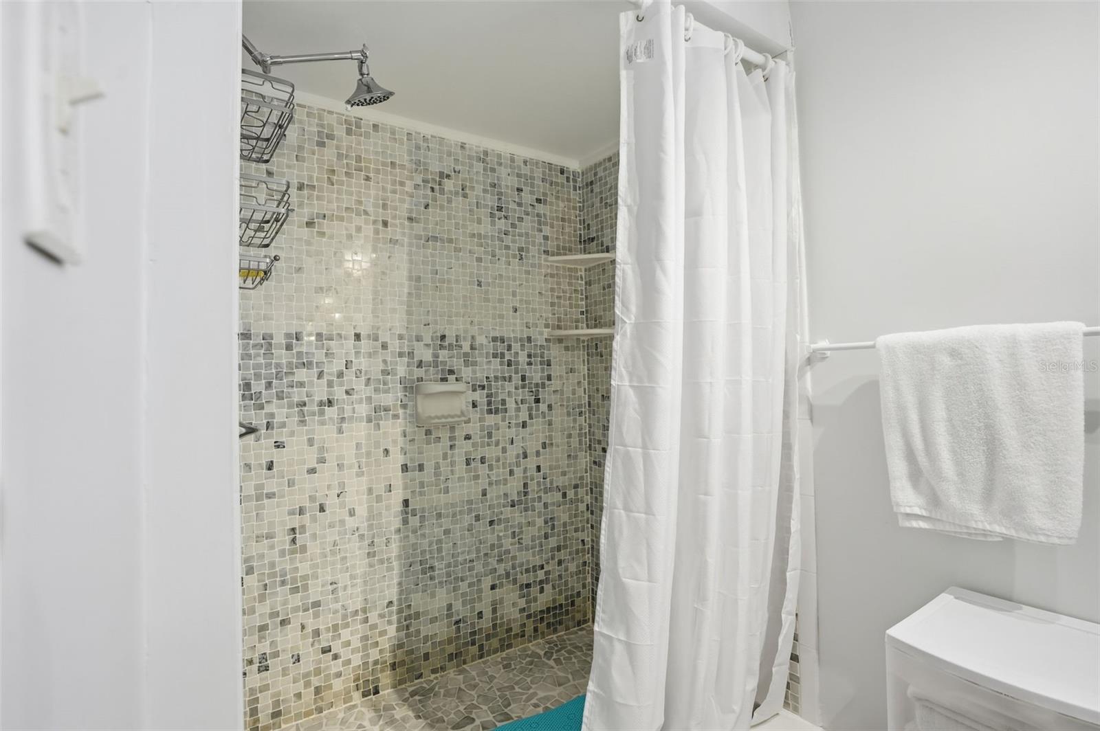 Image 32 of 40 For 7429 Morelli Avenue