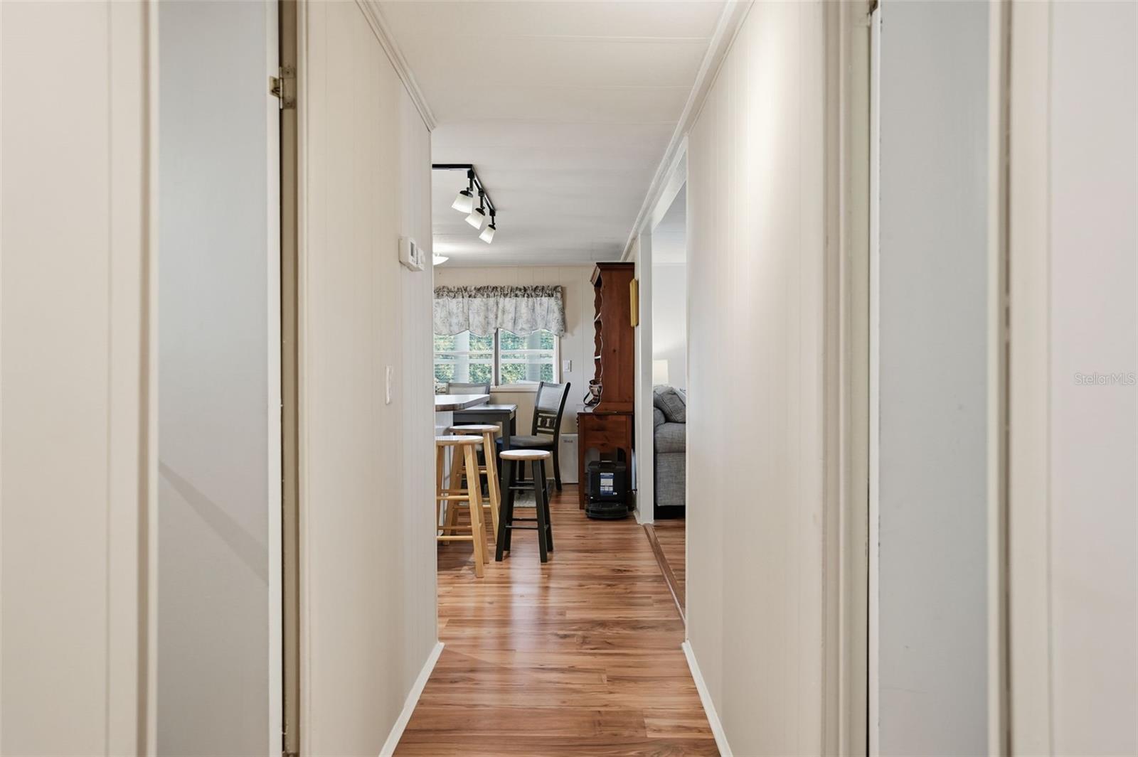 Image 33 of 40 For 7429 Morelli Avenue