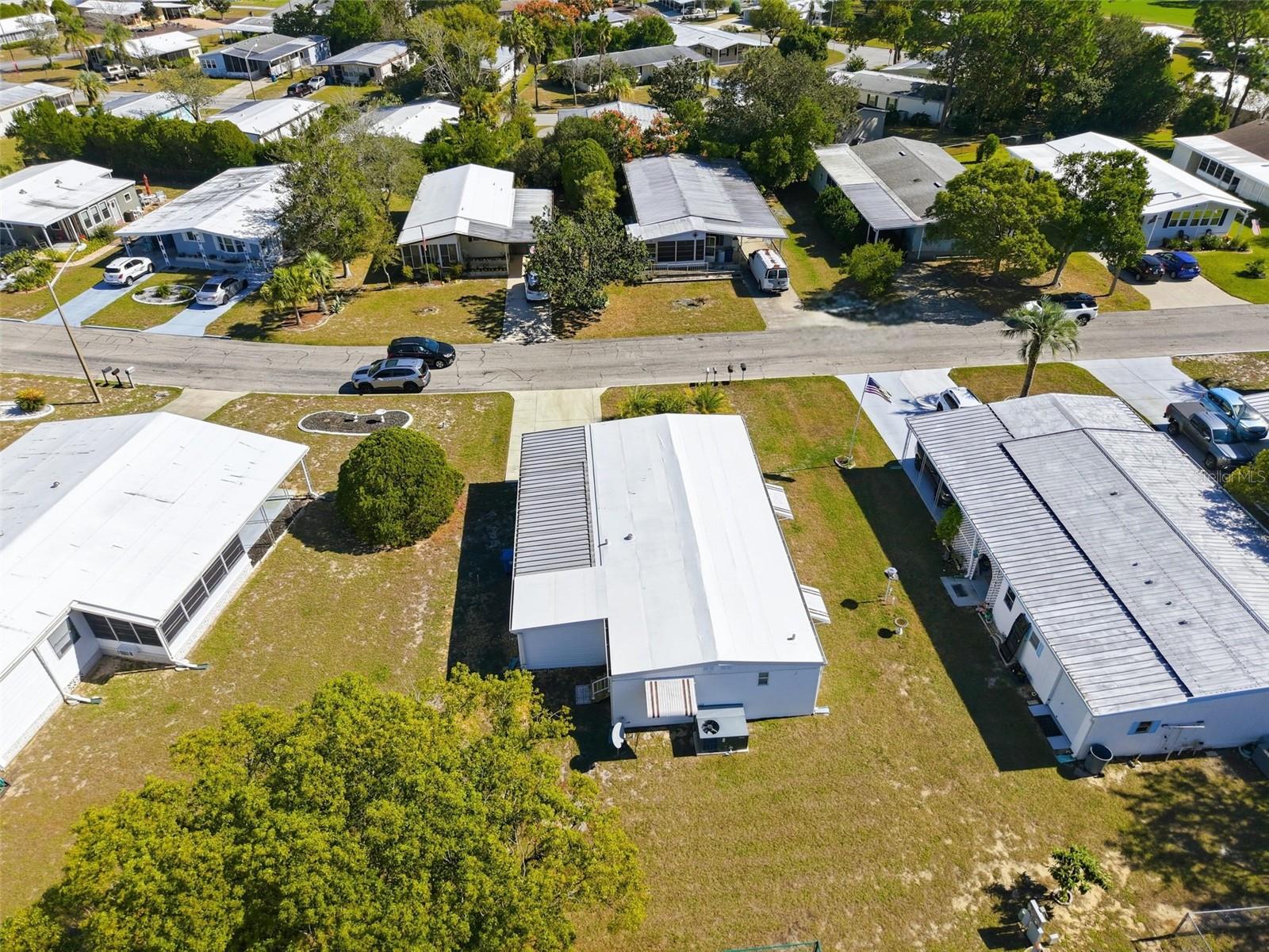 Image 6 of 40 For 7429 Morelli Avenue