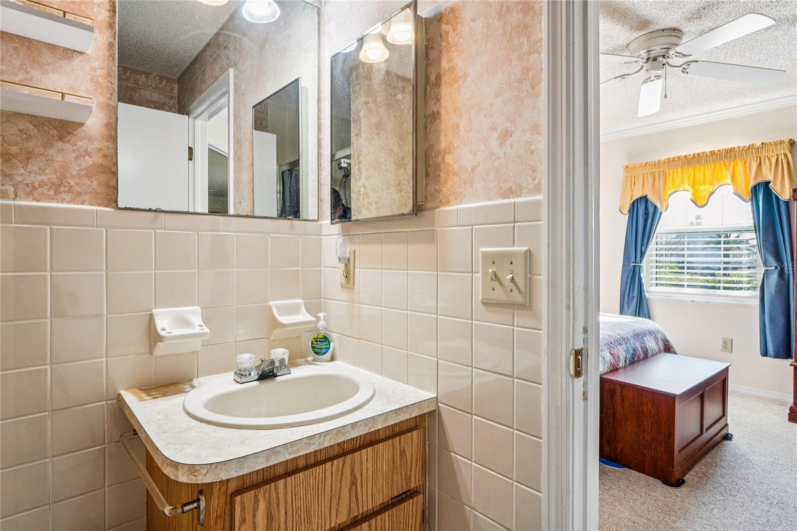 Image 24 of 53 For 6709 Timbercove Lane 6709