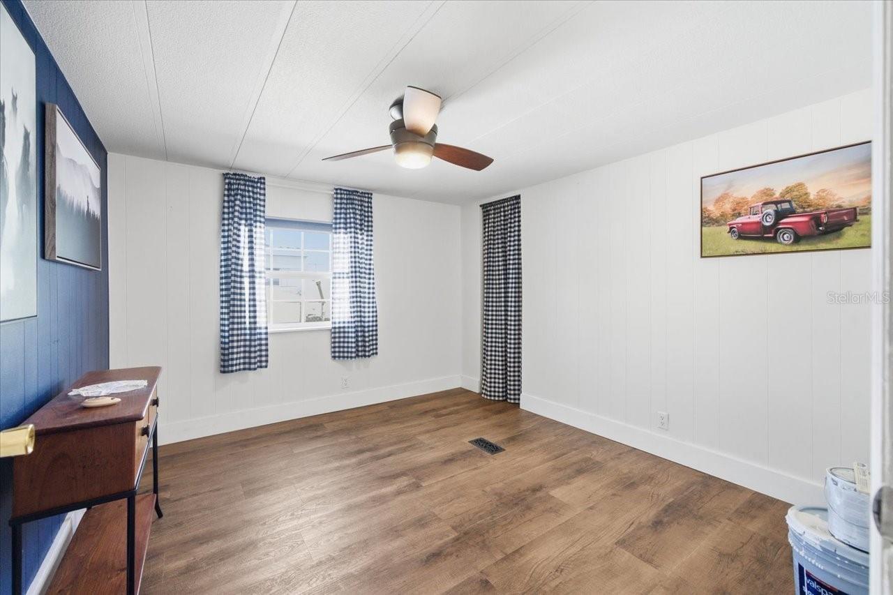 Image 31 of 53 For 8006 Montrose Avenue