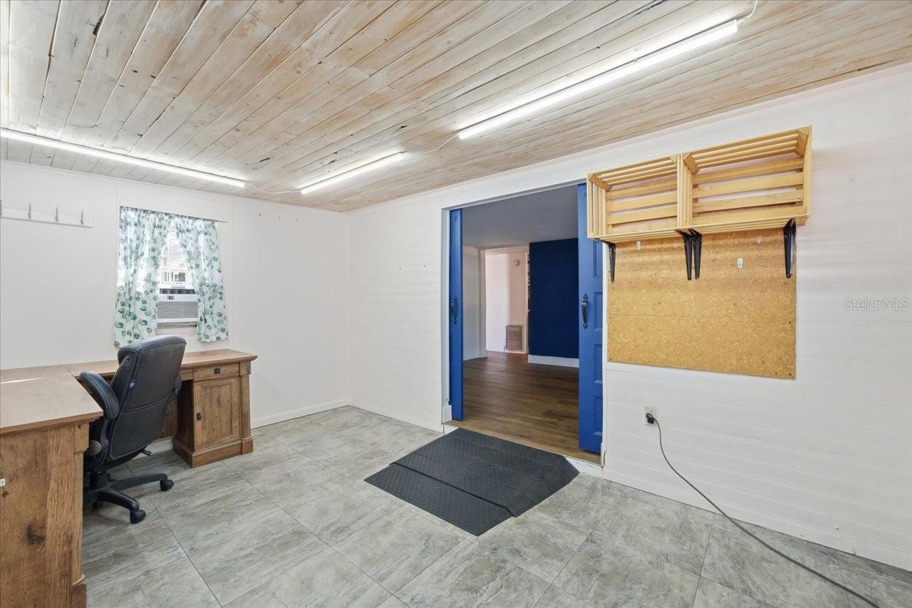 Image 34 of 53 For 8006 Montrose Avenue