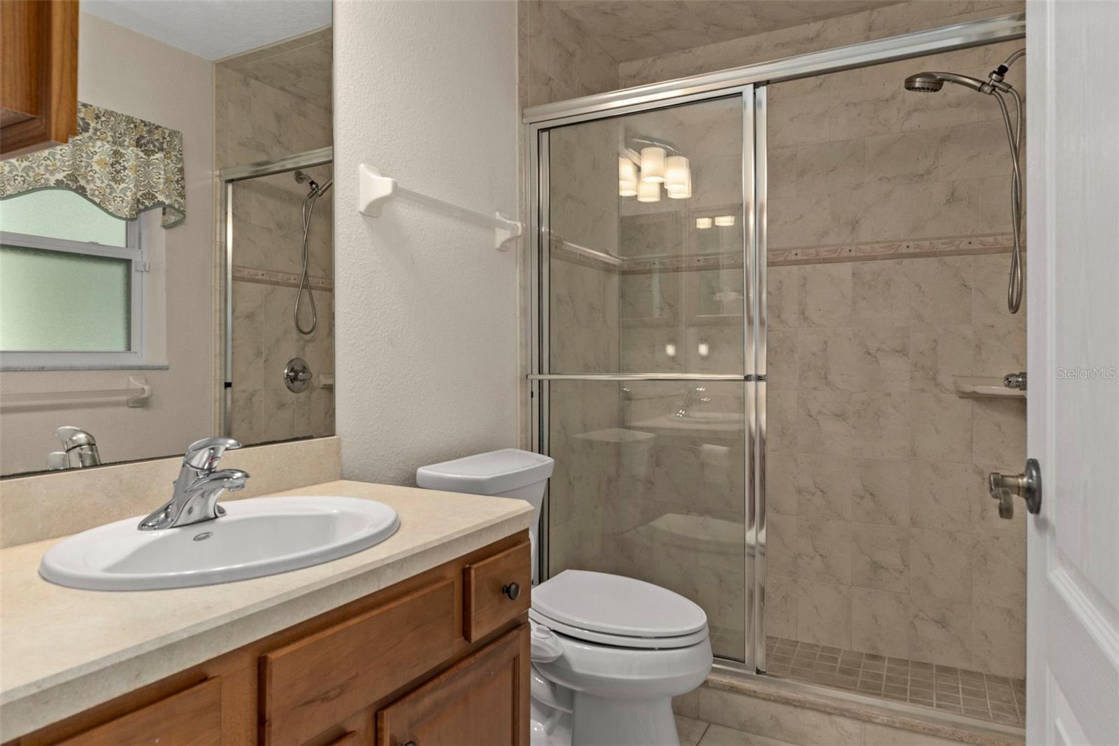 Image 30 of 55 For 5554 Lamp Post Drive