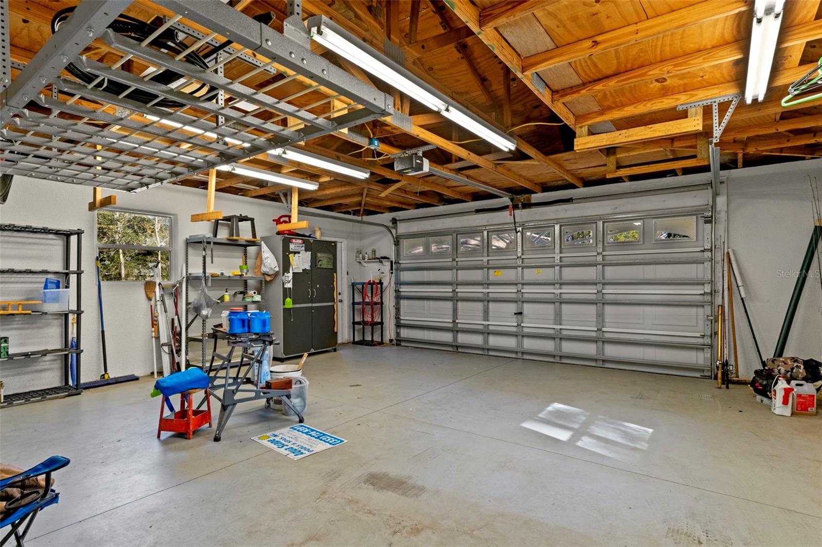 Image 47 of 55 For 5554 Lamp Post Drive