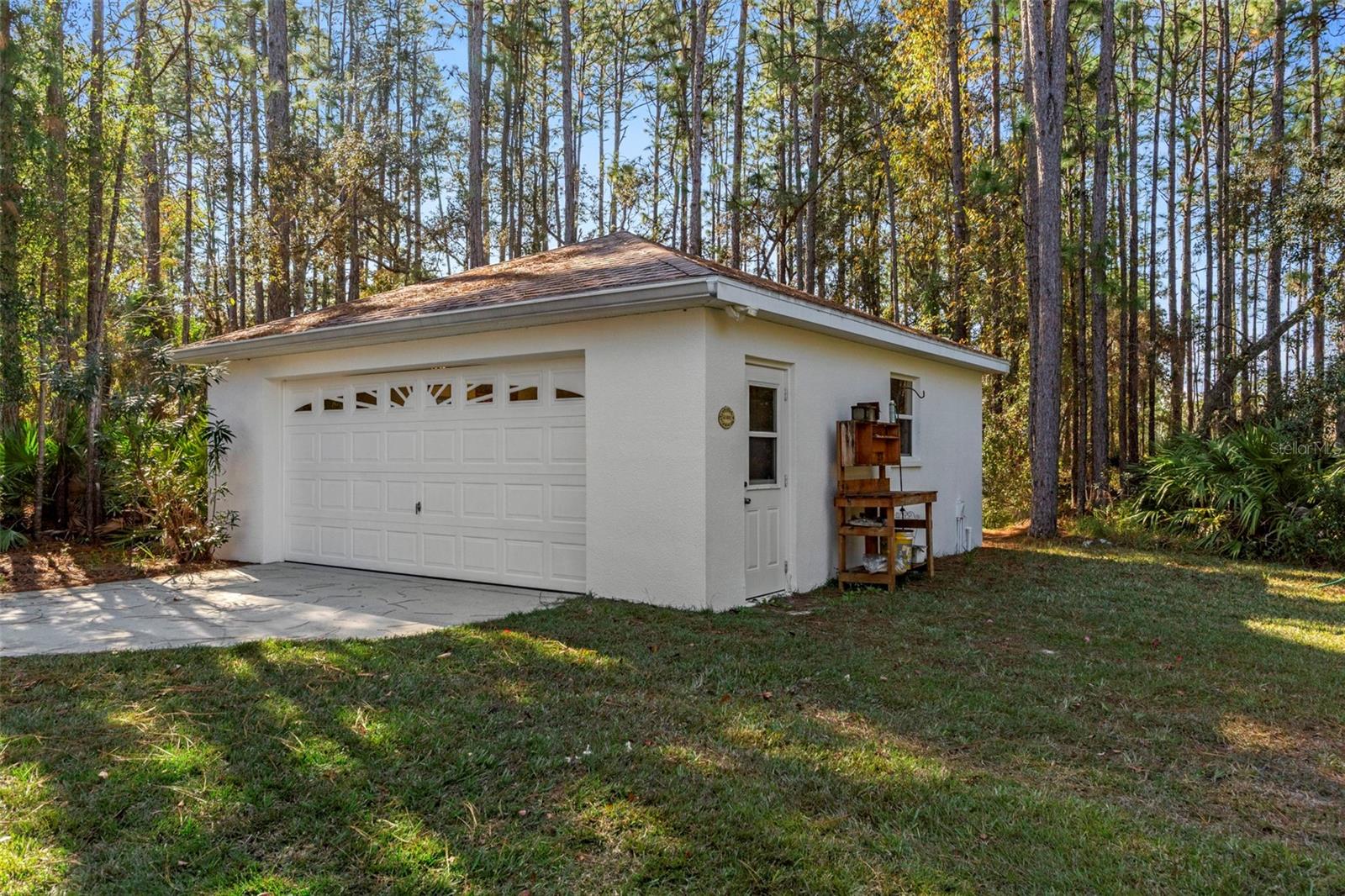 Image 48 of 55 For 5554 Lamp Post Drive