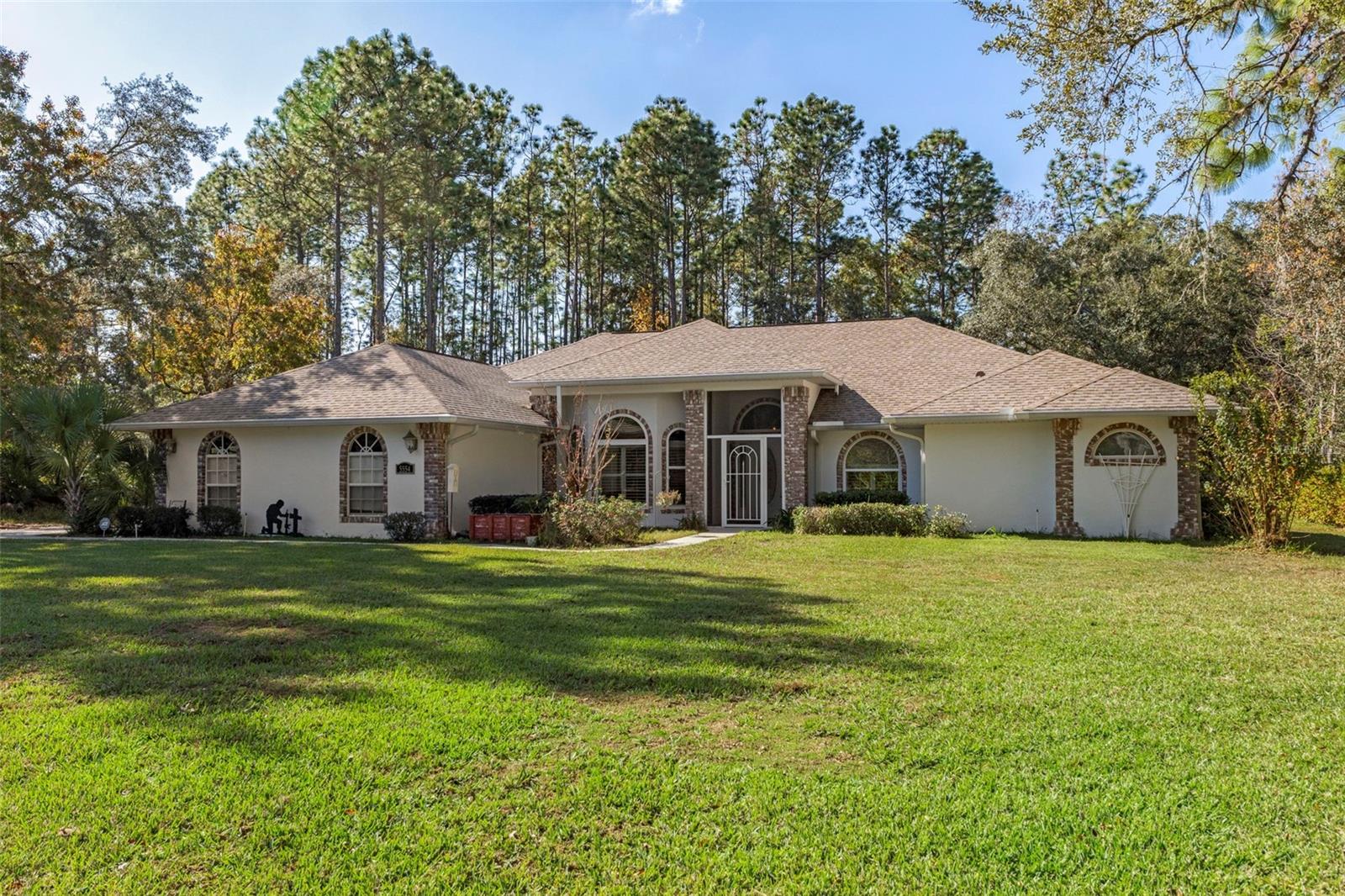 Image 54 of 55 For 5554 Lamp Post Drive