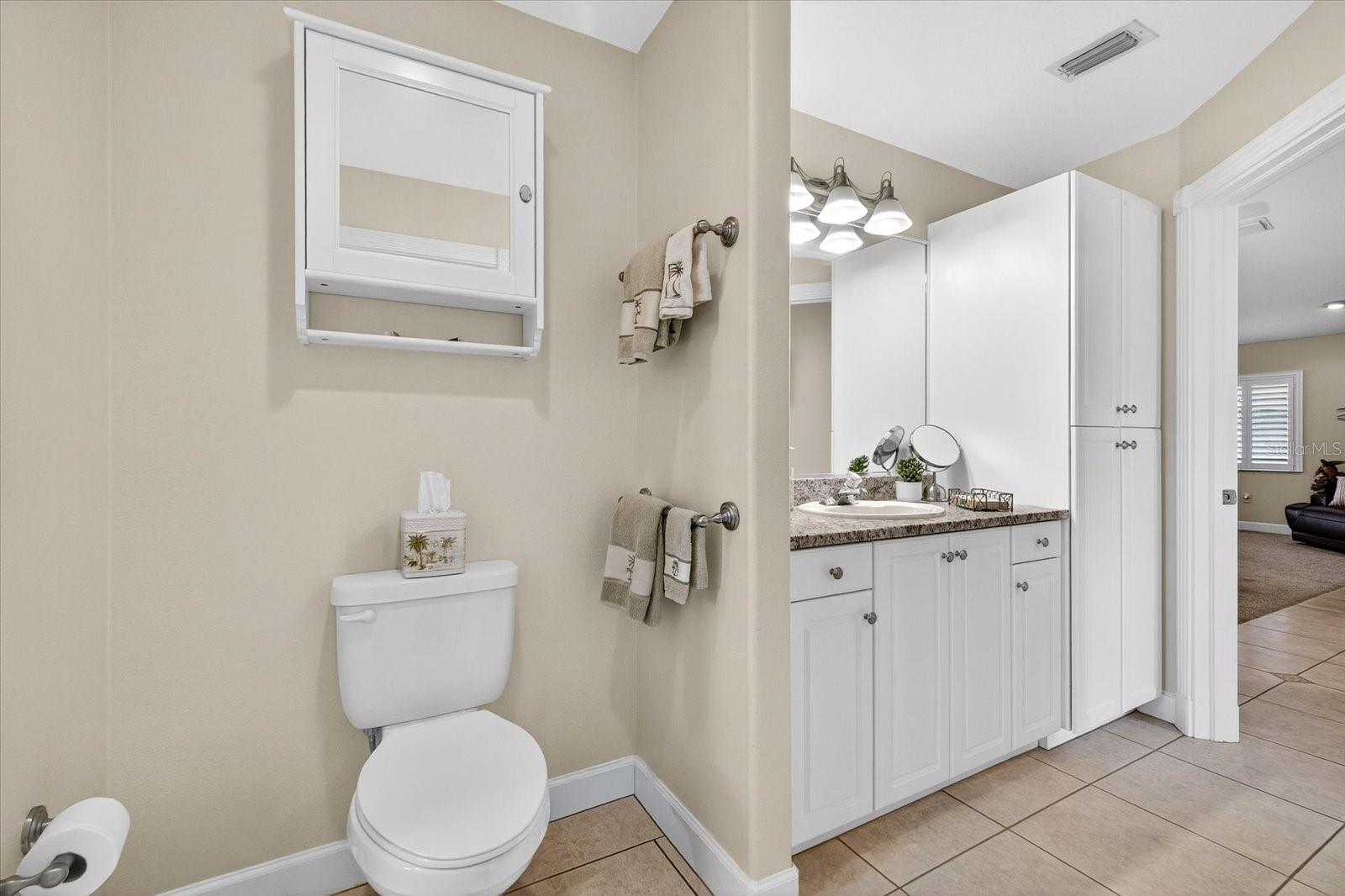 Image 38 of 93 For 4141 Perry Place