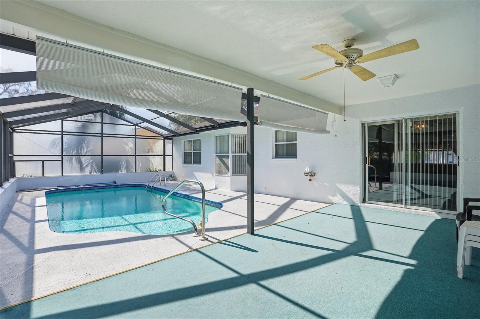 Listing photo id 25 for 2414 Appian Avenue