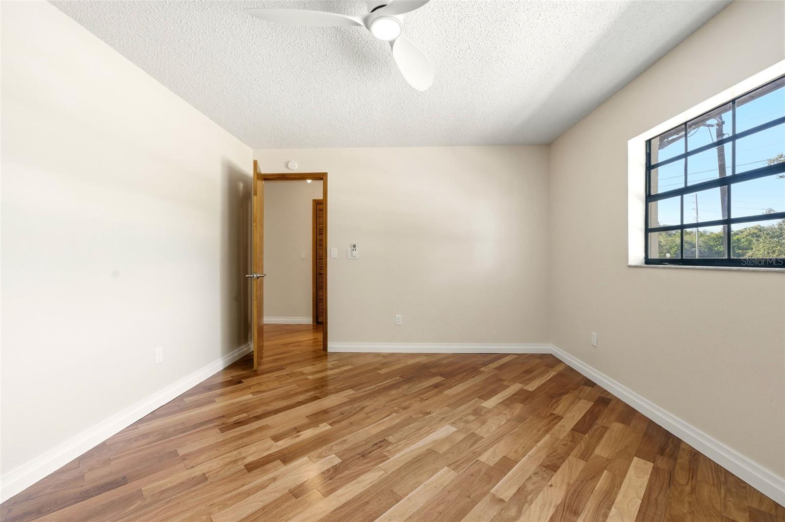 Listing photo id 46 for 8123 River Country Drive