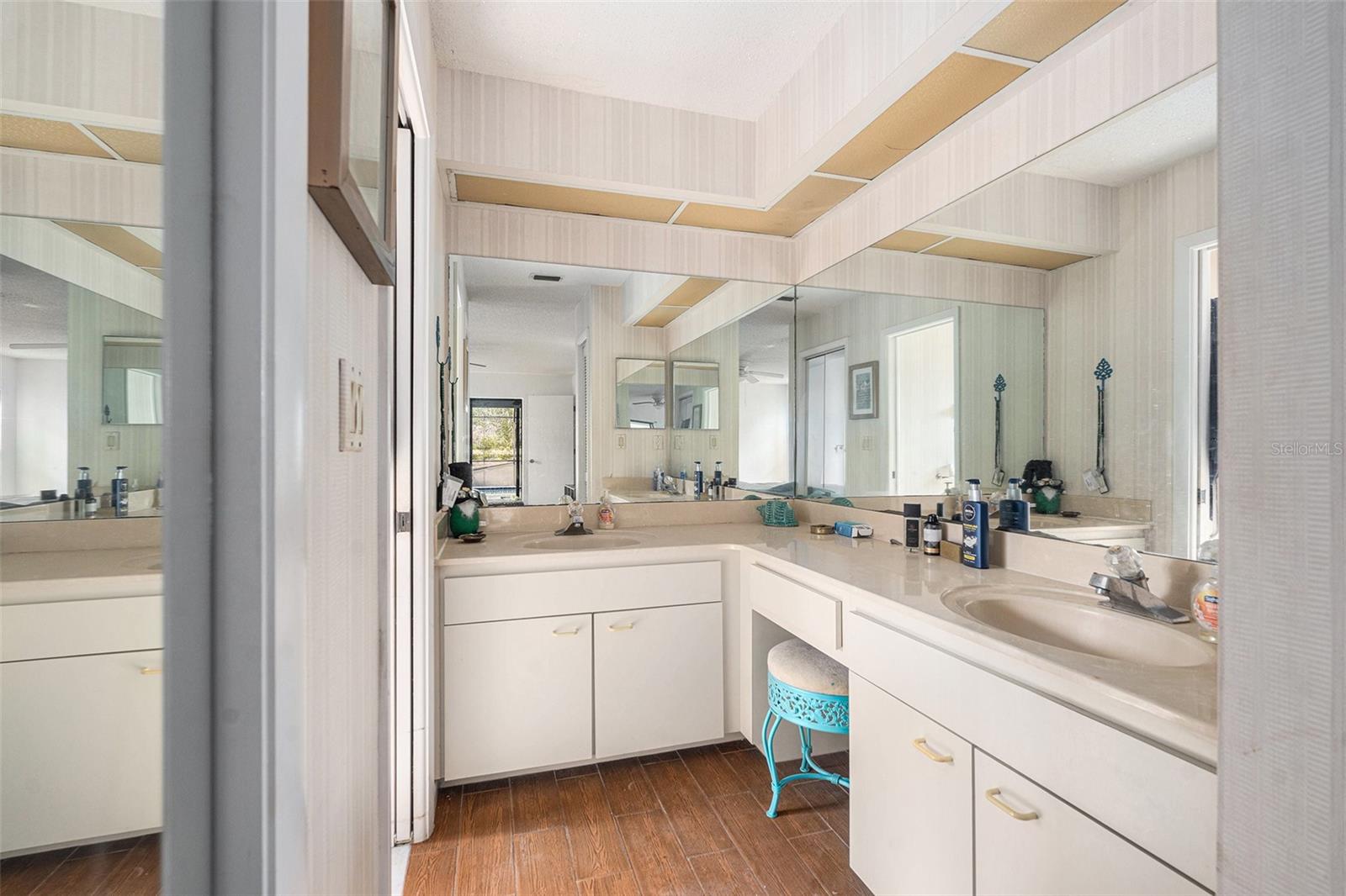 Image 10 of 19 For 13445 Banner Road