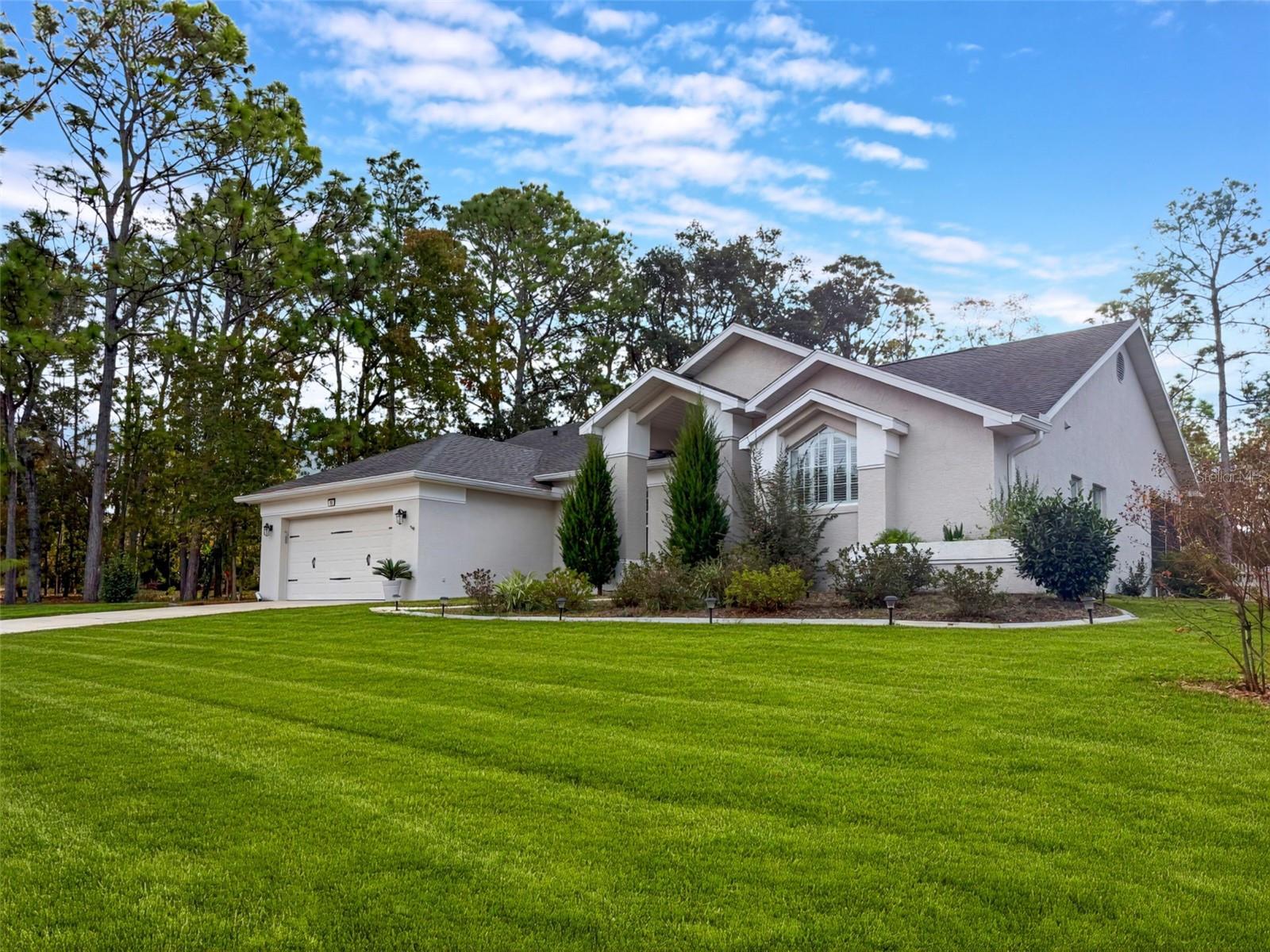 Image 3 of 80 For 11 Maidenbush Court E