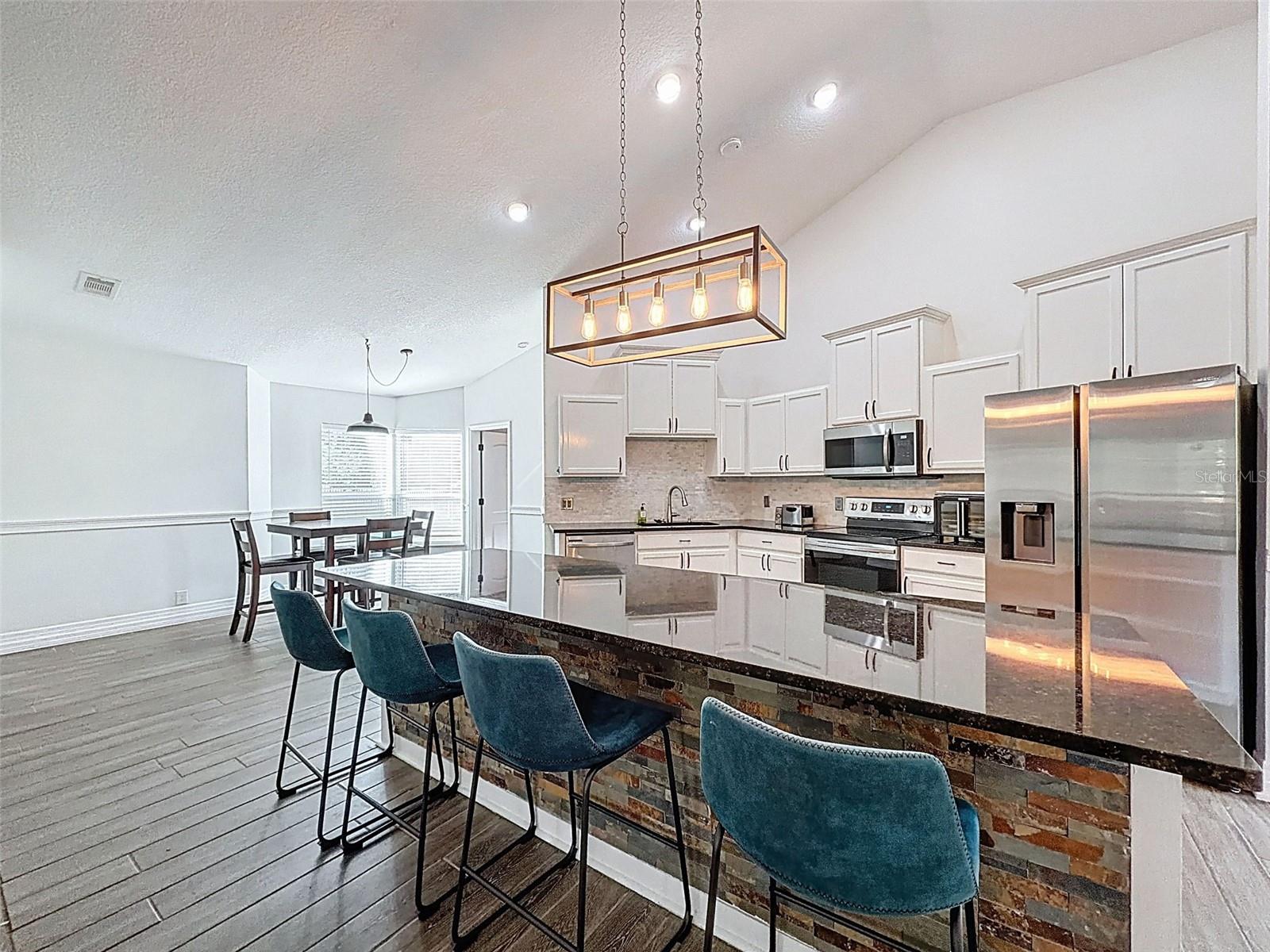 Image 34 of 80 For 11 Maidenbush Court E