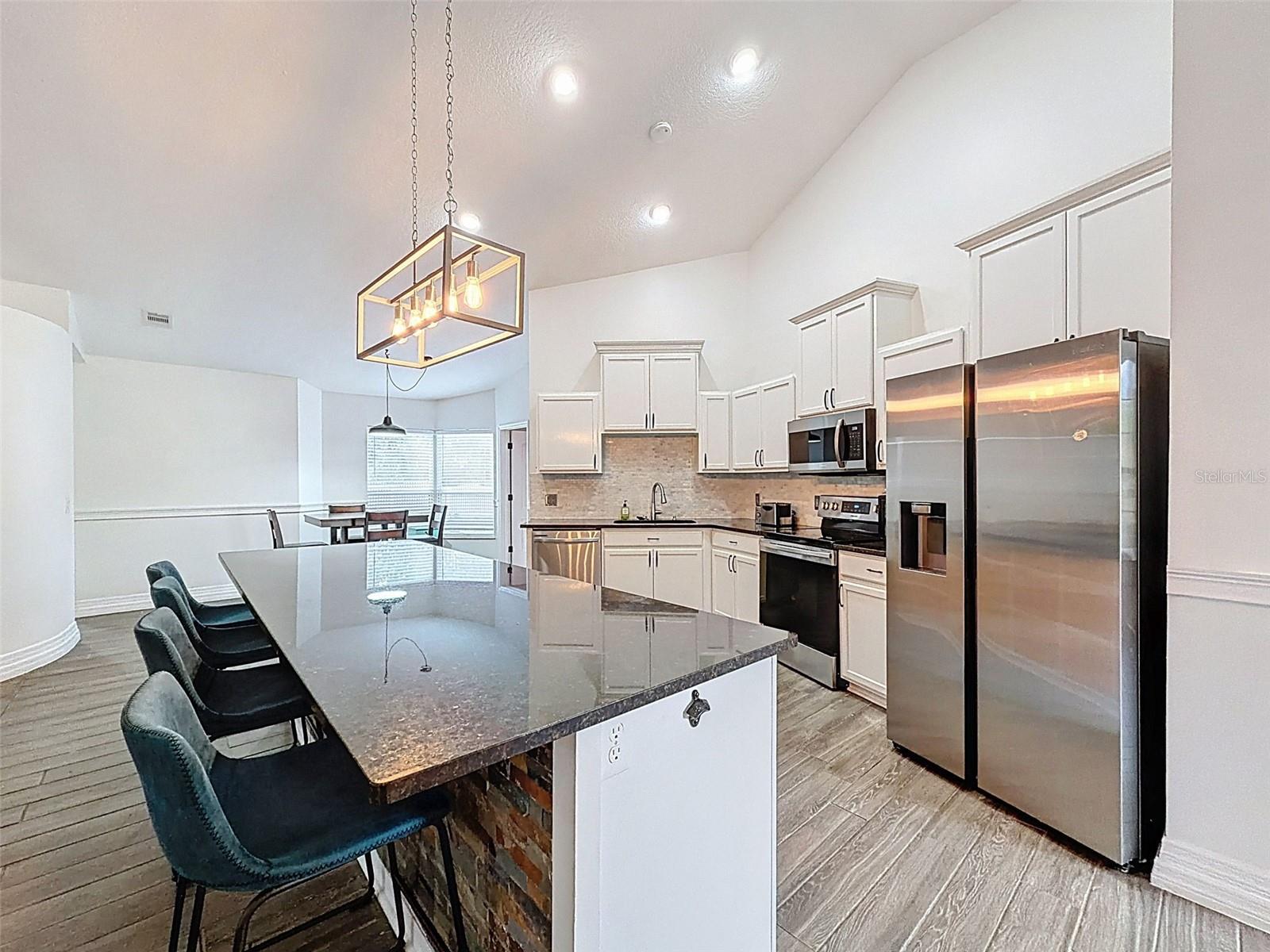 Image 35 of 80 For 11 Maidenbush Court E