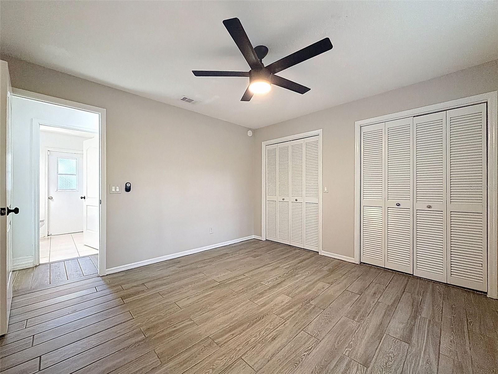 Image 48 of 80 For 11 Maidenbush Court E