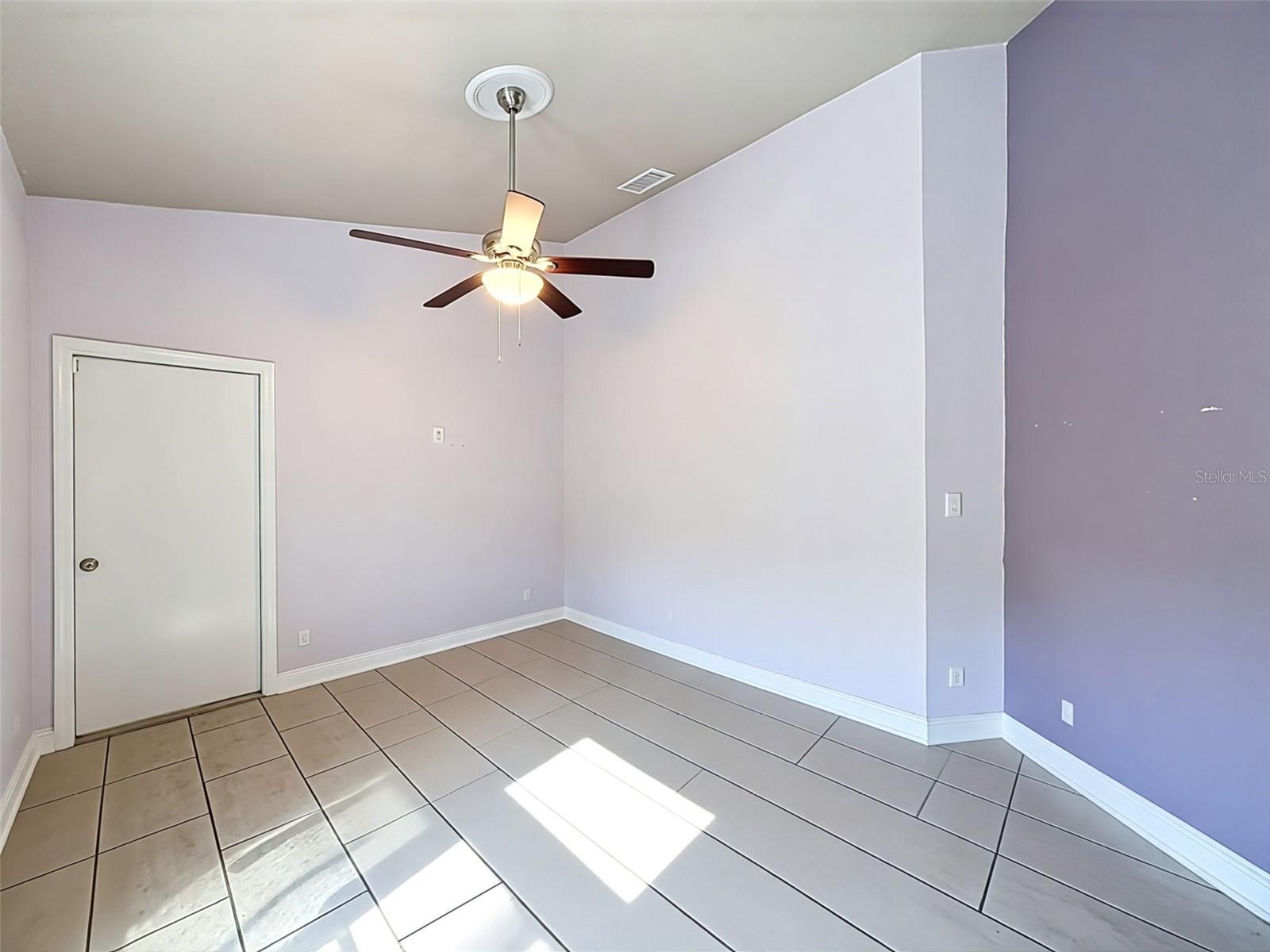 Image 61 of 80 For 11 Maidenbush Court E