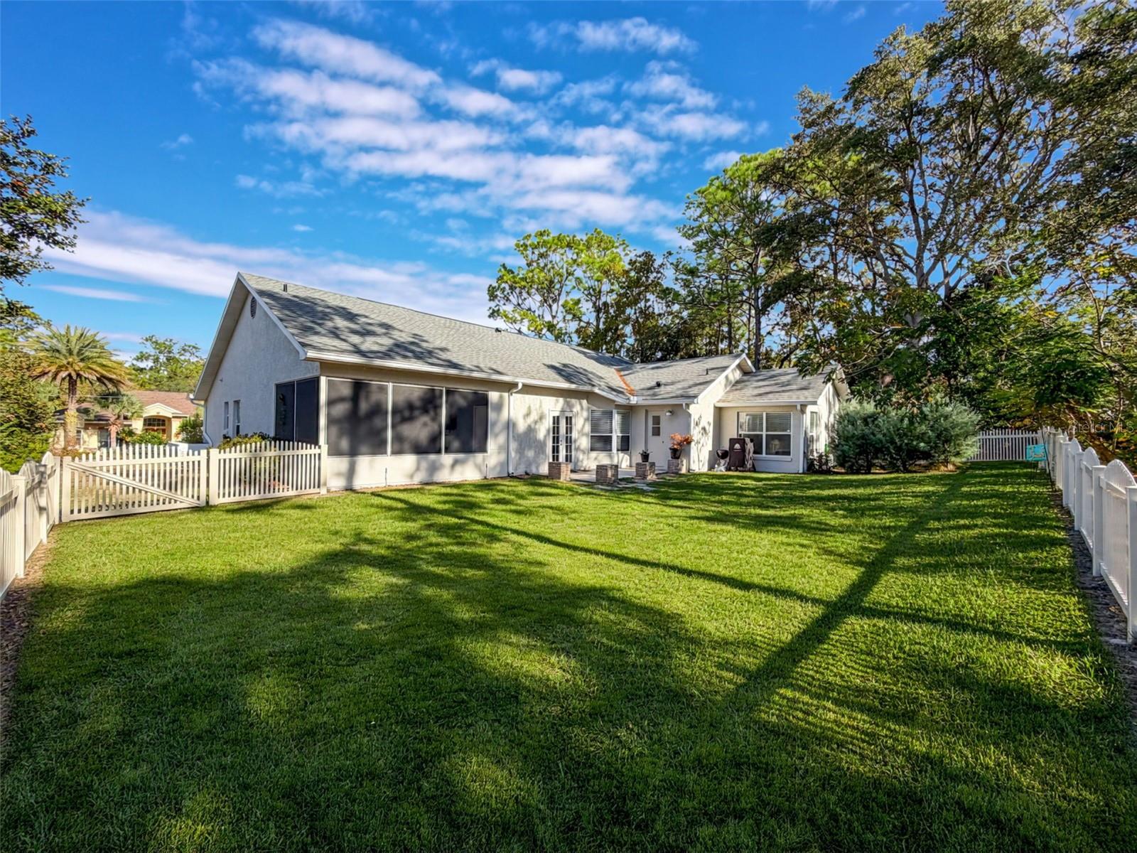 Image 70 of 80 For 11 Maidenbush Court E