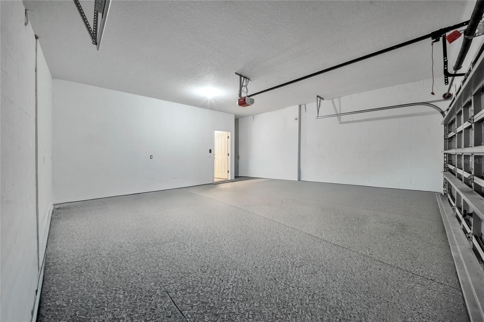 Image 45 of 69 For 17446 Queensland Street