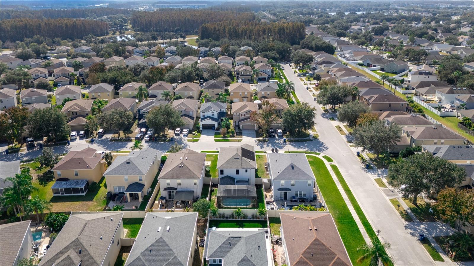 Image 50 of 69 For 17446 Queensland Street