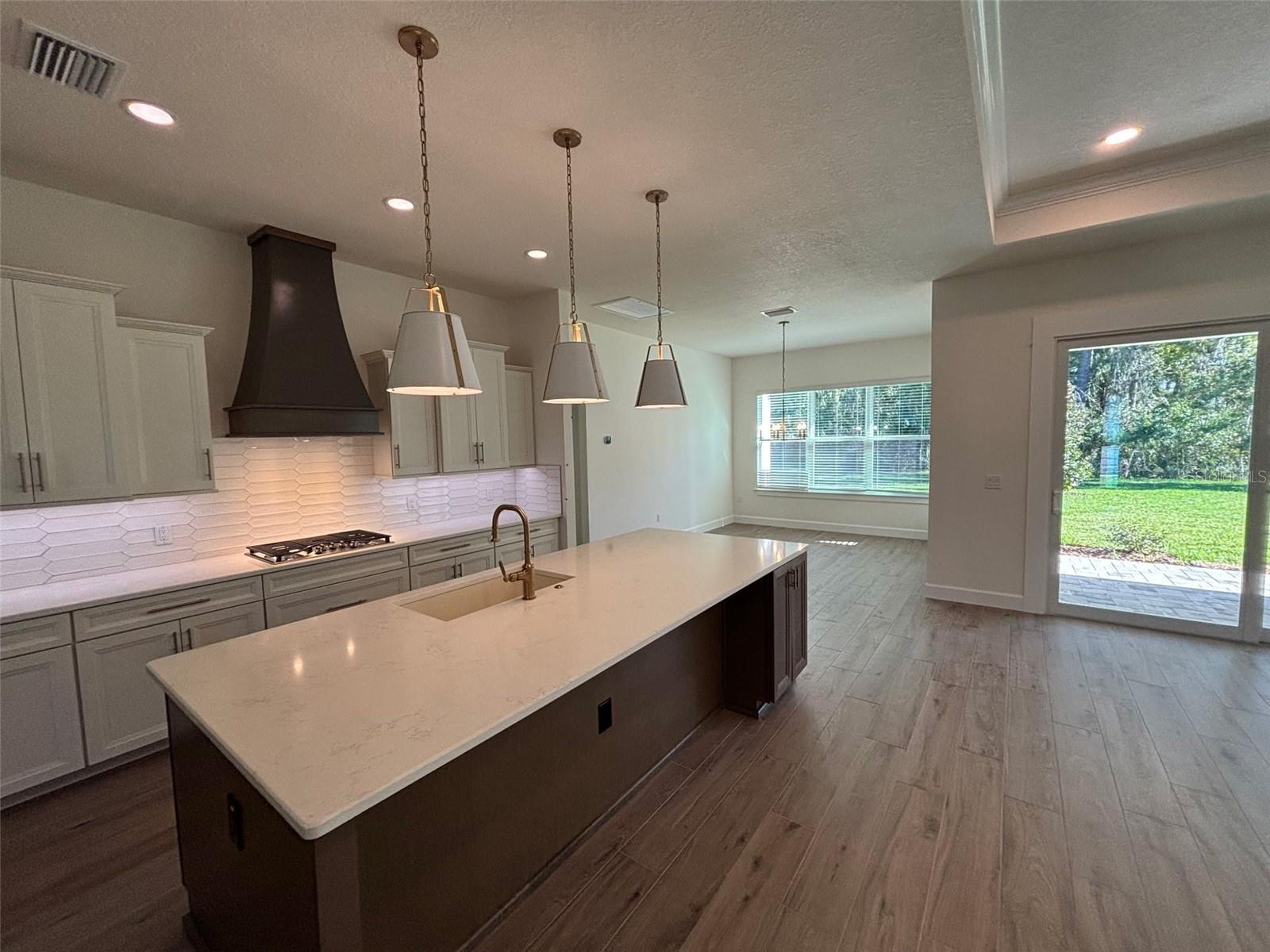 Image 10 of 15 For 19474 Mossy Oak Court