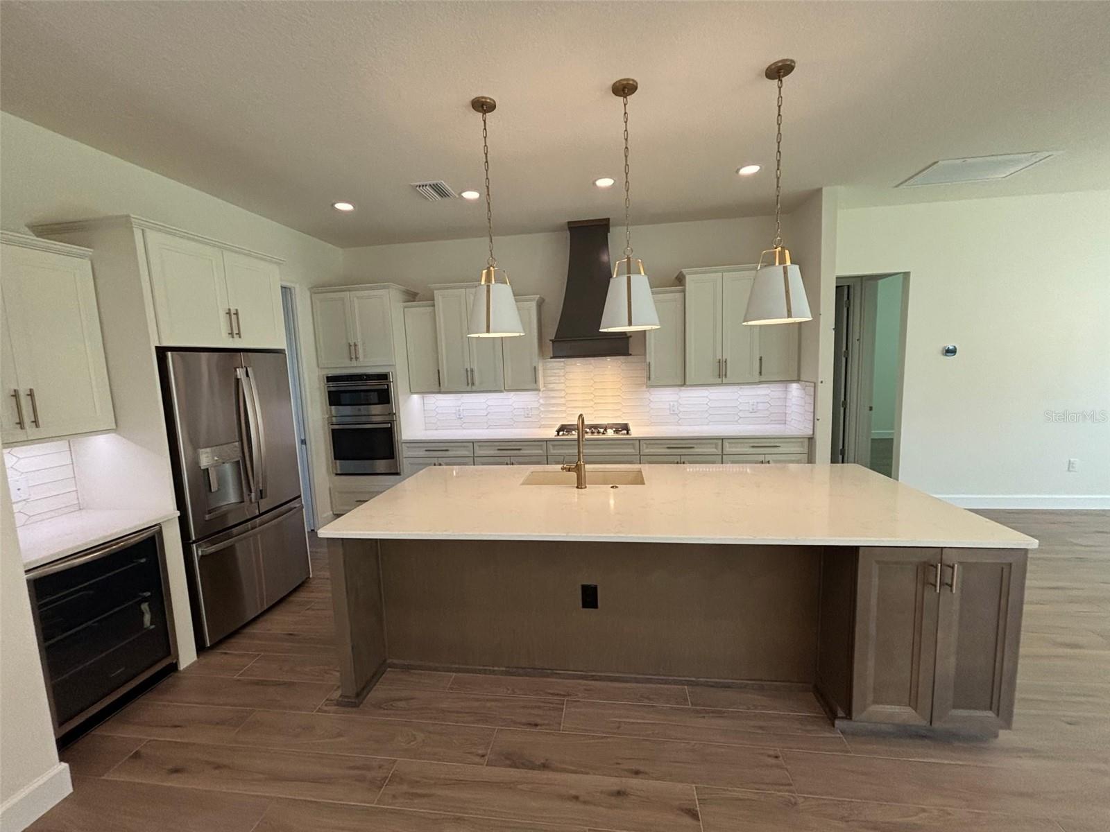 Image 9 of 15 For 19474 Mossy Oak Court