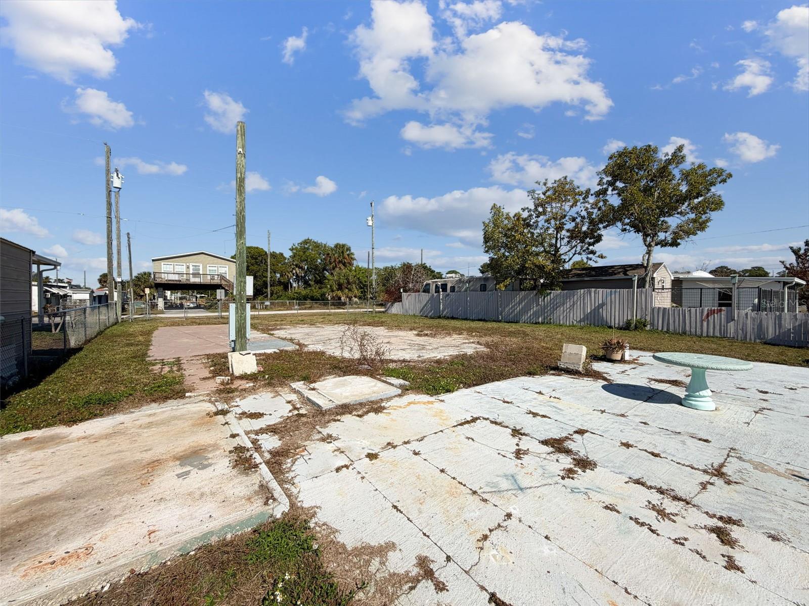 Image 32 of 34 For 6838 Curlew Lane