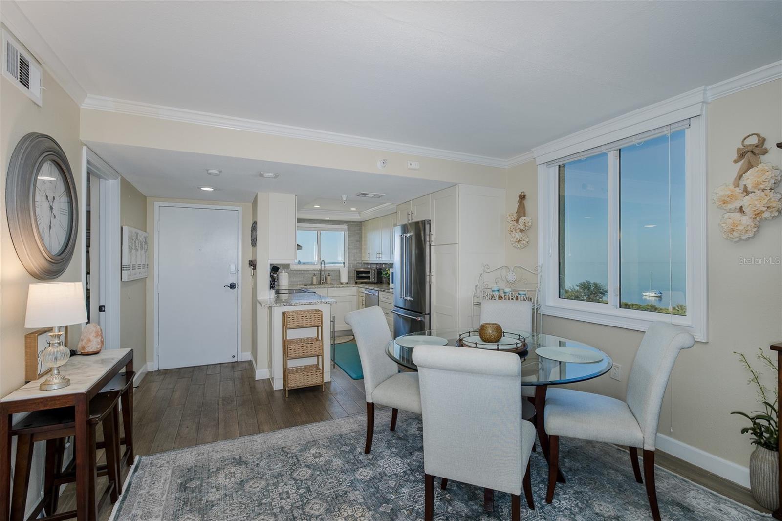 Image 10 of 63 For 5915 Sea Ranch Drive 415