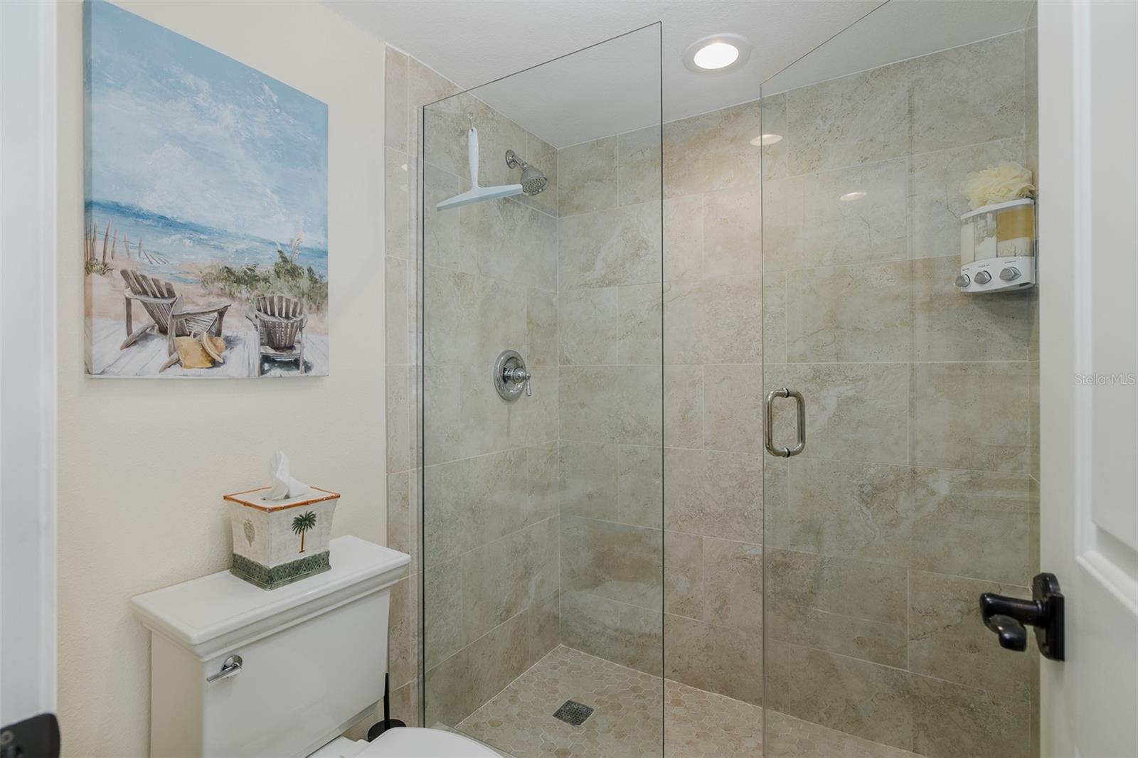 Image 21 of 63 For 5915 Sea Ranch Drive 415