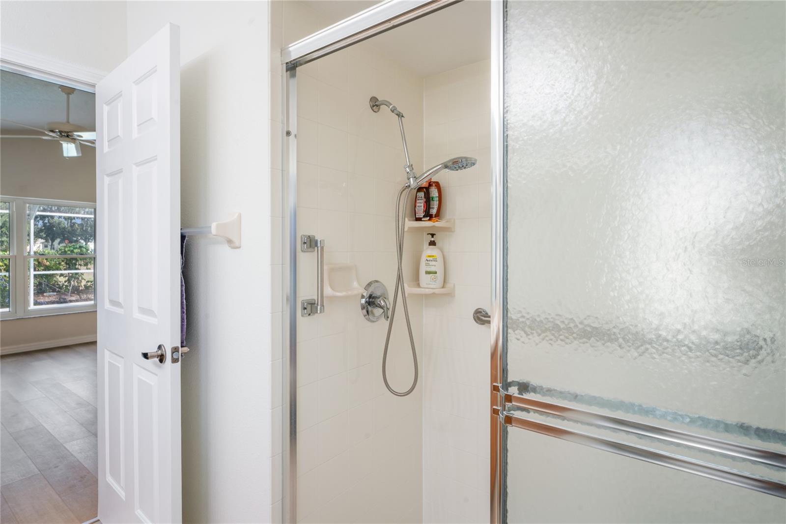 Image 25 of 85 For 322 Greenwich Circle