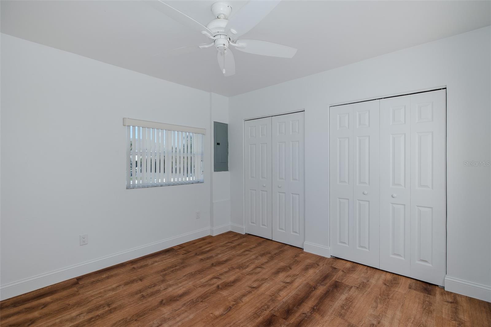 Image 18 of 43 For 14603 Williams Lane