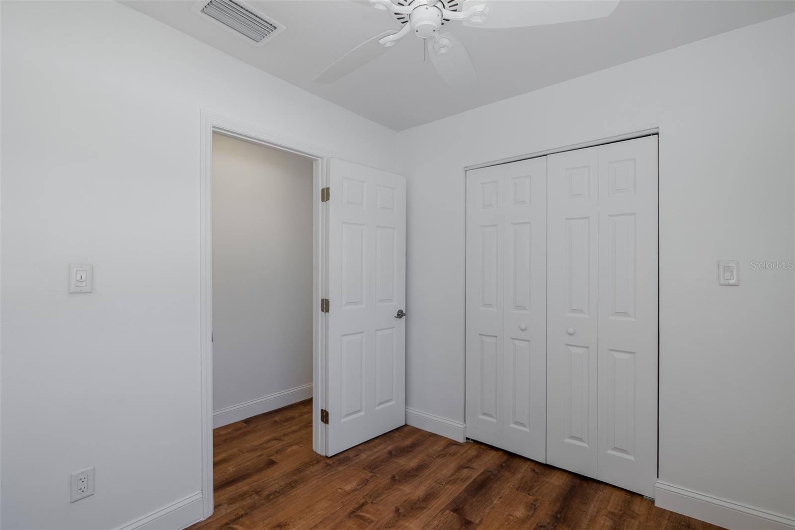 Image 23 of 43 For 14603 Williams Lane