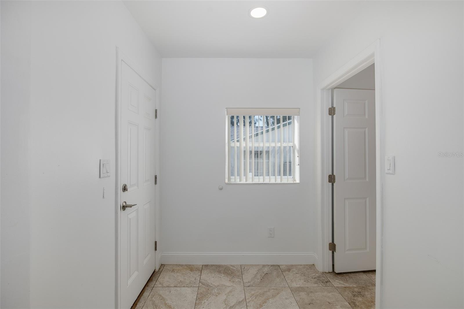 Image 25 of 43 For 14603 Williams Lane