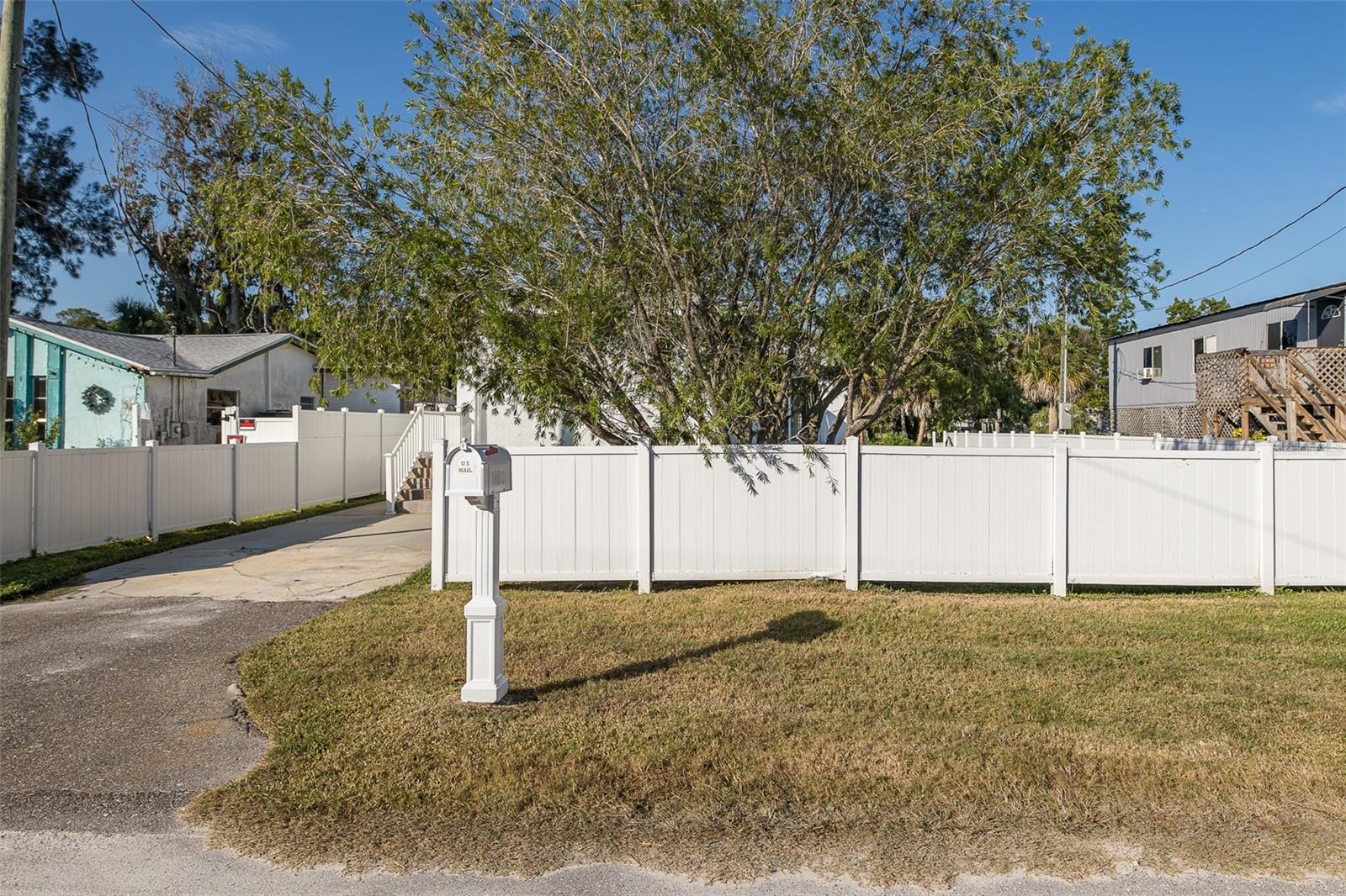 Image 29 of 43 For 14603 Williams Lane