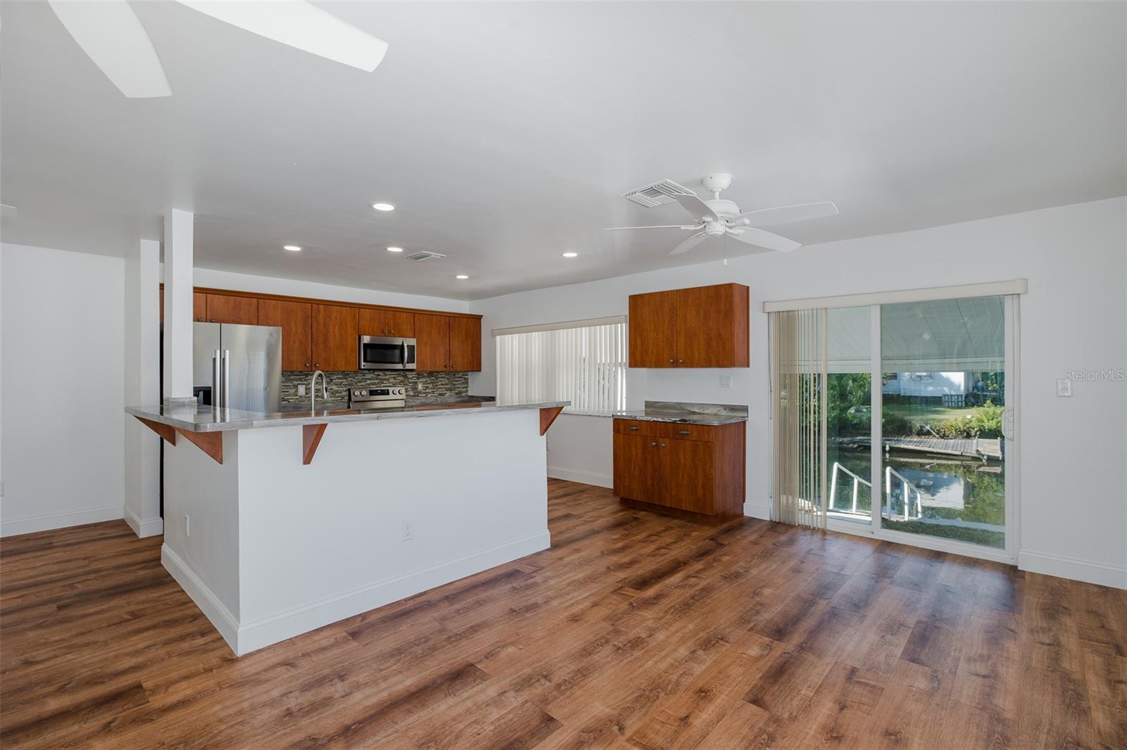 Image 31 of 43 For 14603 Williams Lane